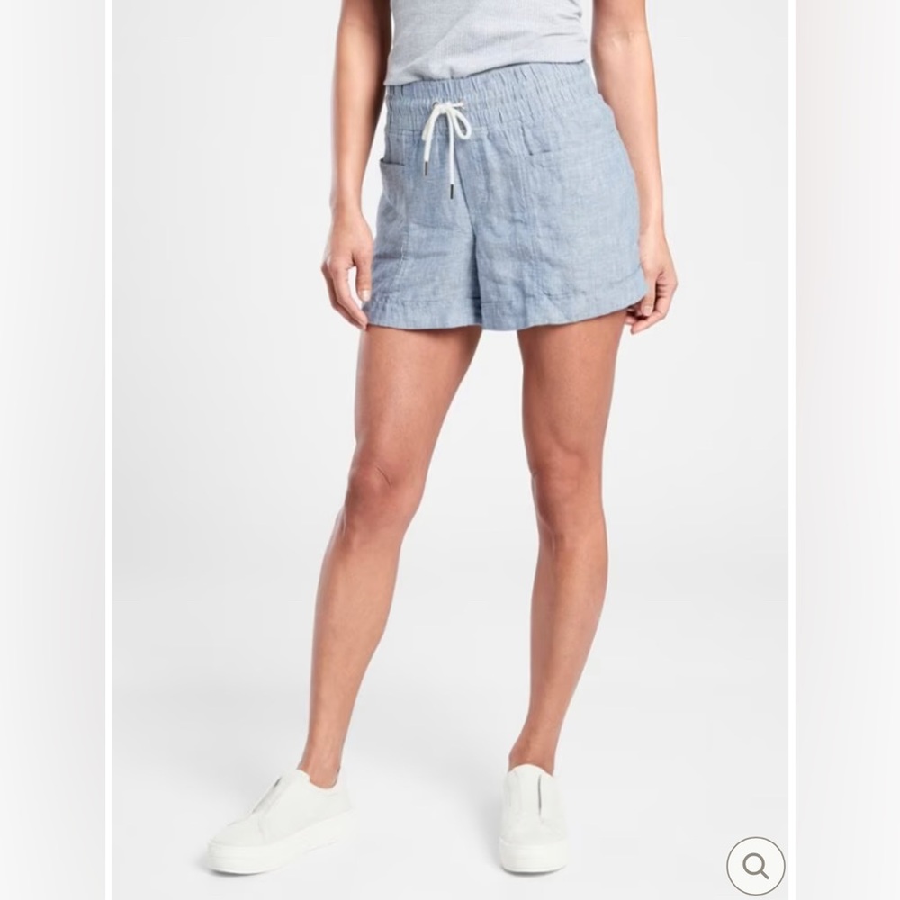 Athleta NWOT Cabo Linen Shorts Chambray Blue